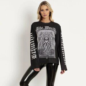 THE WORLD LONG SLEEVE OVERSIZED BFT
